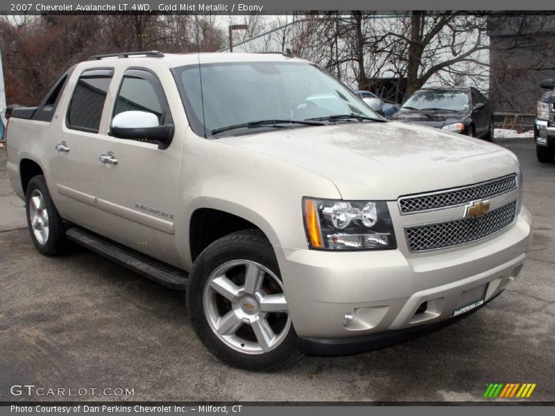 Gold Mist Metallic / Ebony 2007 Chevrolet Avalanche LT 4WD