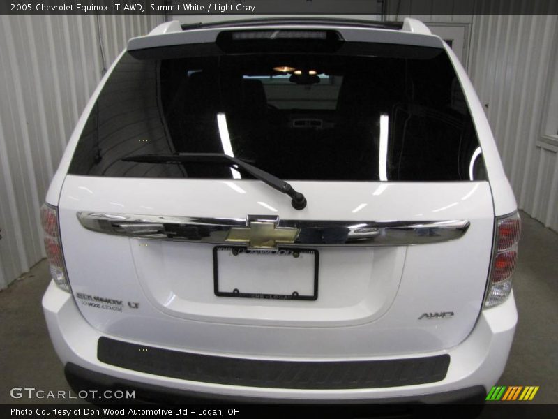 Summit White / Light Gray 2005 Chevrolet Equinox LT AWD