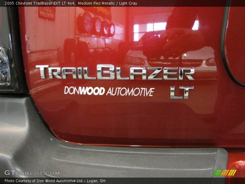 Medium Red Metallic / Light Gray 2005 Chevrolet TrailBlazer EXT LT 4x4