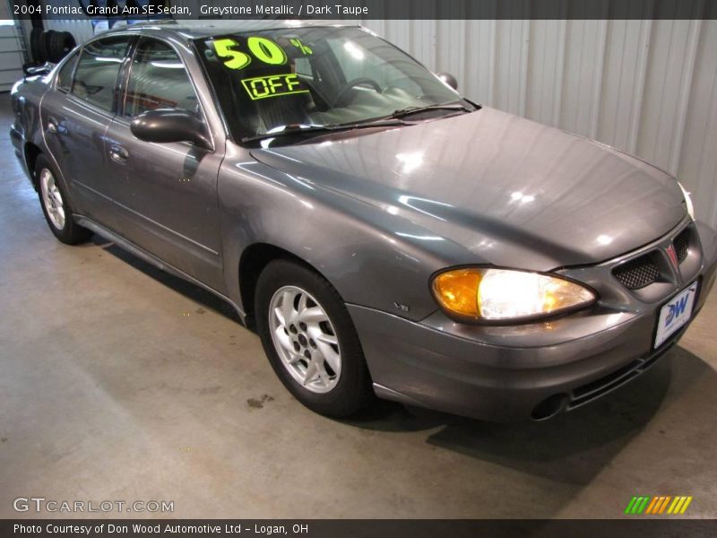 Greystone Metallic / Dark Taupe 2004 Pontiac Grand Am SE Sedan