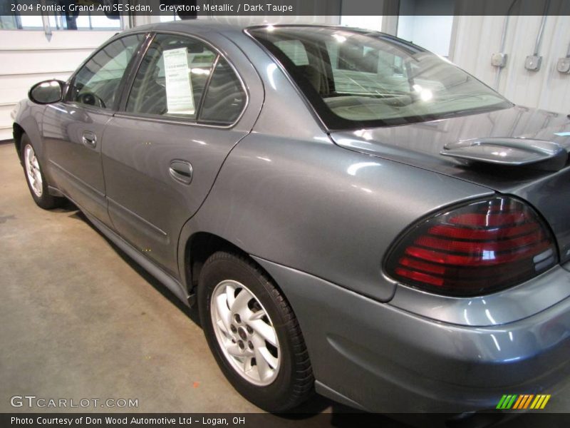 Greystone Metallic / Dark Taupe 2004 Pontiac Grand Am SE Sedan