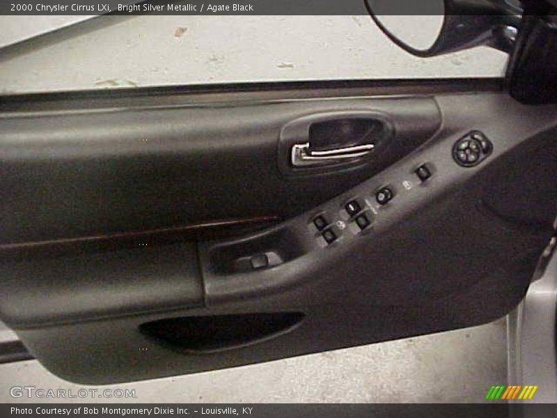 Bright Silver Metallic / Agate Black 2000 Chrysler Cirrus LXi