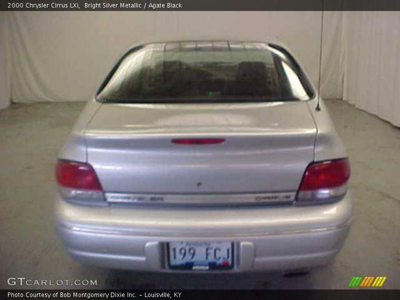 Bright Silver Metallic / Agate Black 2000 Chrysler Cirrus LXi