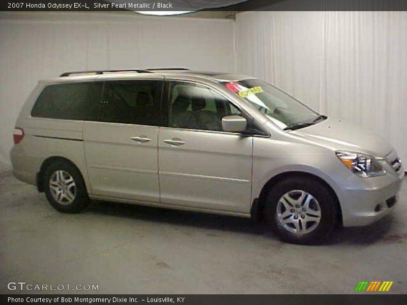 Silver Pearl Metallic / Black 2007 Honda Odyssey EX-L