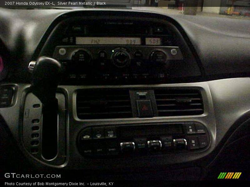 Silver Pearl Metallic / Black 2007 Honda Odyssey EX-L