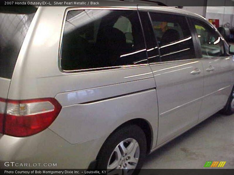 Silver Pearl Metallic / Black 2007 Honda Odyssey EX-L