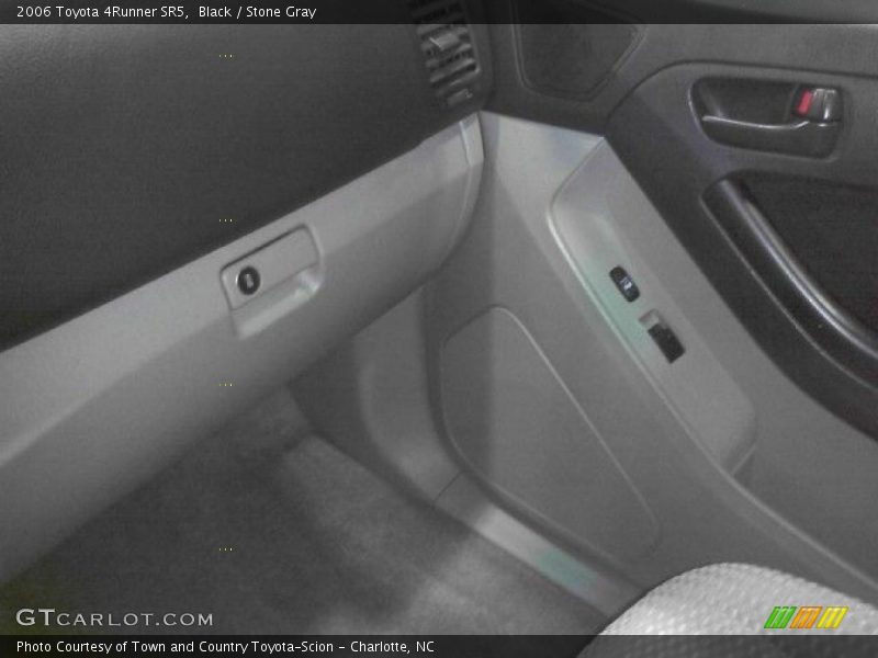 Black / Stone Gray 2006 Toyota 4Runner SR5