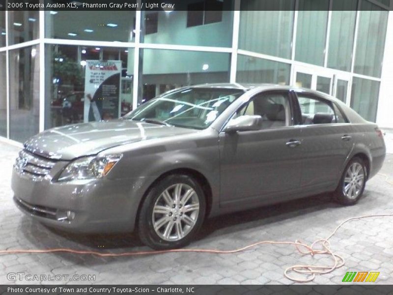 Phantom Gray Pearl / Light Gray 2006 Toyota Avalon XLS
