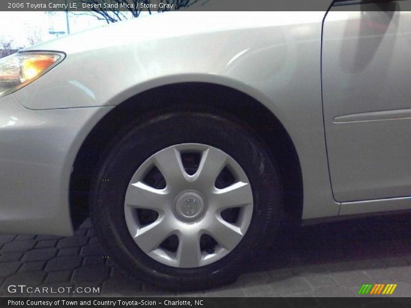 Desert Sand Mica / Stone Gray 2006 Toyota Camry LE