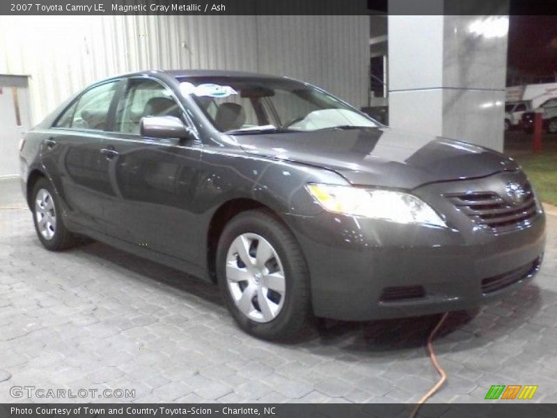Magnetic Gray Metallic / Ash 2007 Toyota Camry LE
