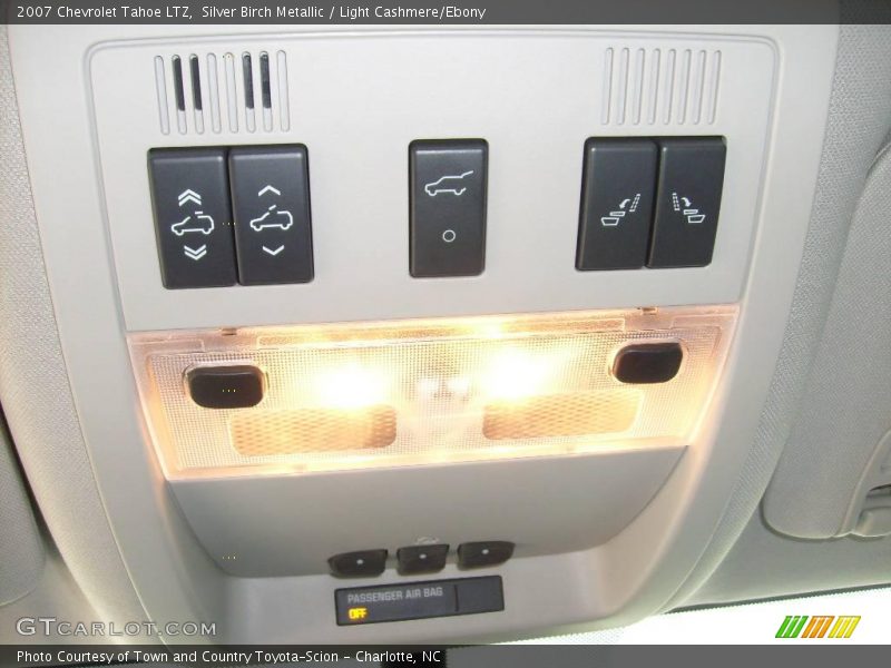 Silver Birch Metallic / Light Cashmere/Ebony 2007 Chevrolet Tahoe LTZ