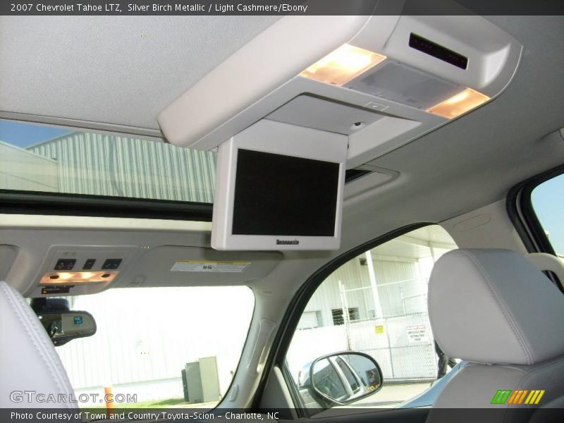 Silver Birch Metallic / Light Cashmere/Ebony 2007 Chevrolet Tahoe LTZ
