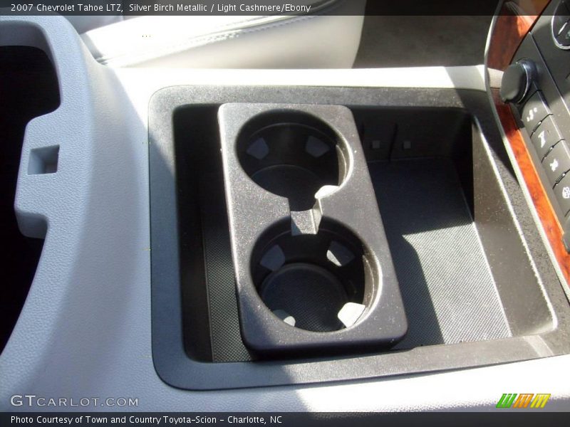 Silver Birch Metallic / Light Cashmere/Ebony 2007 Chevrolet Tahoe LTZ