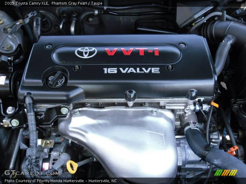 Phantom Gray Pearl / Taupe 2005 Toyota Camry XLE