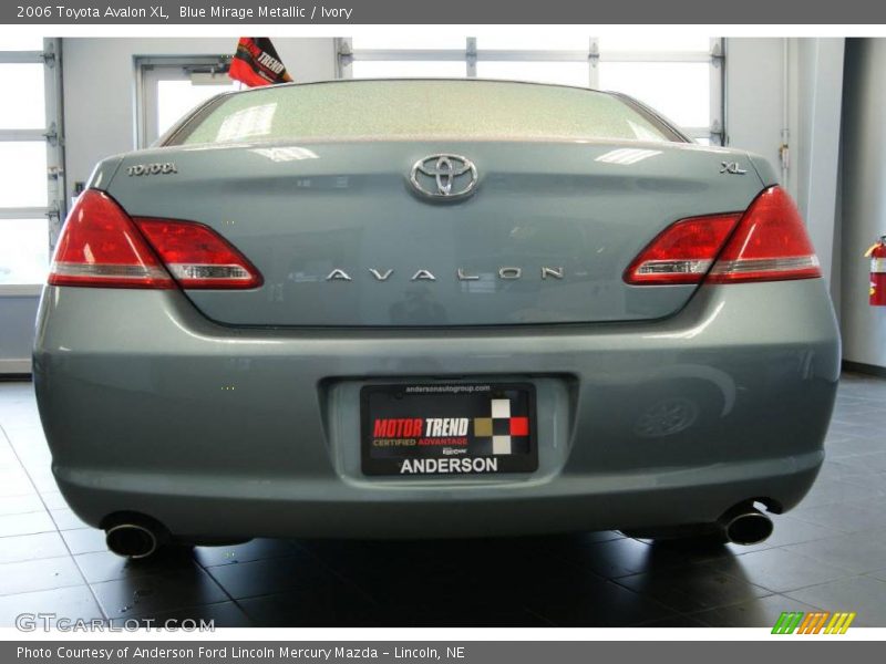 Blue Mirage Metallic / Ivory 2006 Toyota Avalon XL