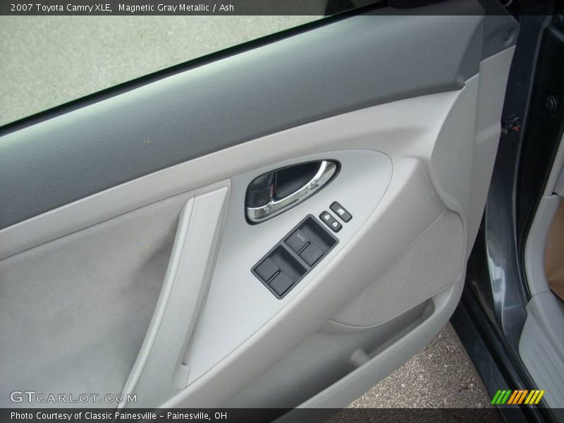 Magnetic Gray Metallic / Ash 2007 Toyota Camry XLE