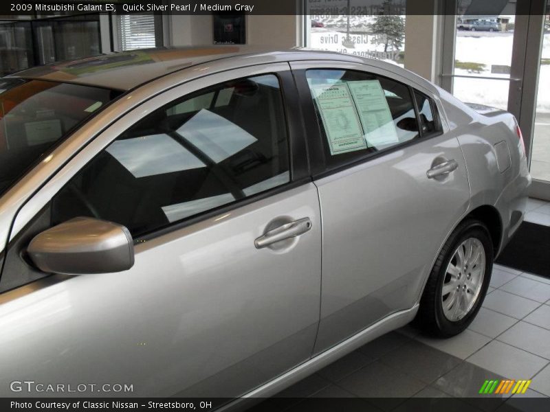 Quick Silver Pearl / Medium Gray 2009 Mitsubishi Galant ES