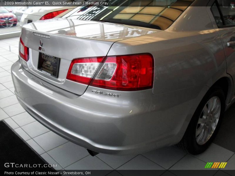 Quick Silver Pearl / Medium Gray 2009 Mitsubishi Galant ES