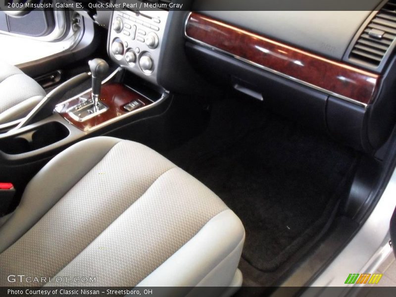 Quick Silver Pearl / Medium Gray 2009 Mitsubishi Galant ES