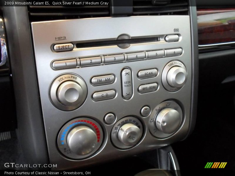 Quick Silver Pearl / Medium Gray 2009 Mitsubishi Galant ES
