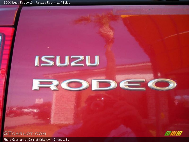 Palazzo Red Mica / Beige 2000 Isuzu Rodeo LS