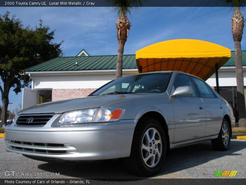 Lunar Mist Metallic / Gray 2000 Toyota Camry LE