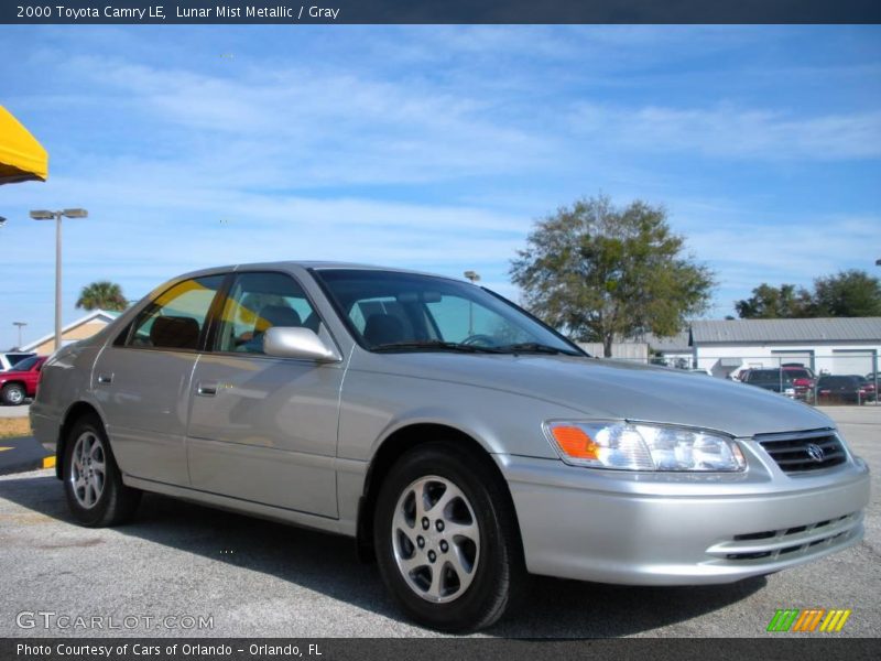 Lunar Mist Metallic / Gray 2000 Toyota Camry LE