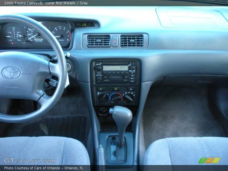 Lunar Mist Metallic / Gray 2000 Toyota Camry LE