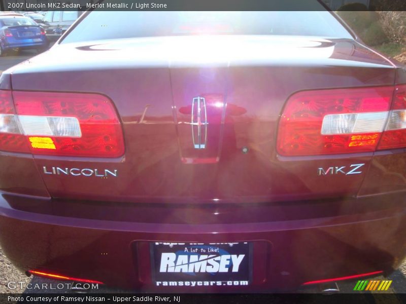 Merlot Metallic / Light Stone 2007 Lincoln MKZ Sedan