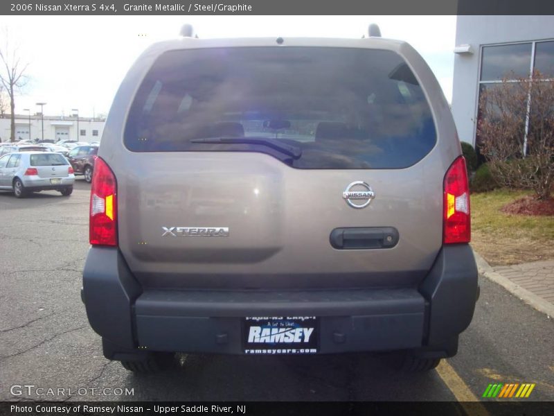 Granite Metallic / Steel/Graphite 2006 Nissan Xterra S 4x4