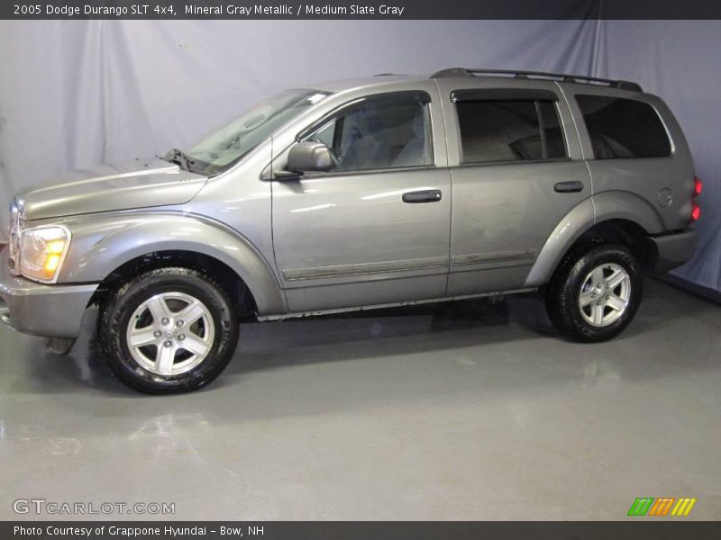 Mineral Gray Metallic / Medium Slate Gray 2005 Dodge Durango SLT 4x4