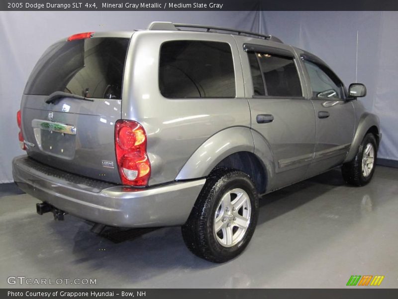 Mineral Gray Metallic / Medium Slate Gray 2005 Dodge Durango SLT 4x4