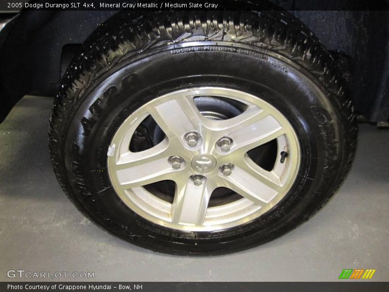 Mineral Gray Metallic / Medium Slate Gray 2005 Dodge Durango SLT 4x4