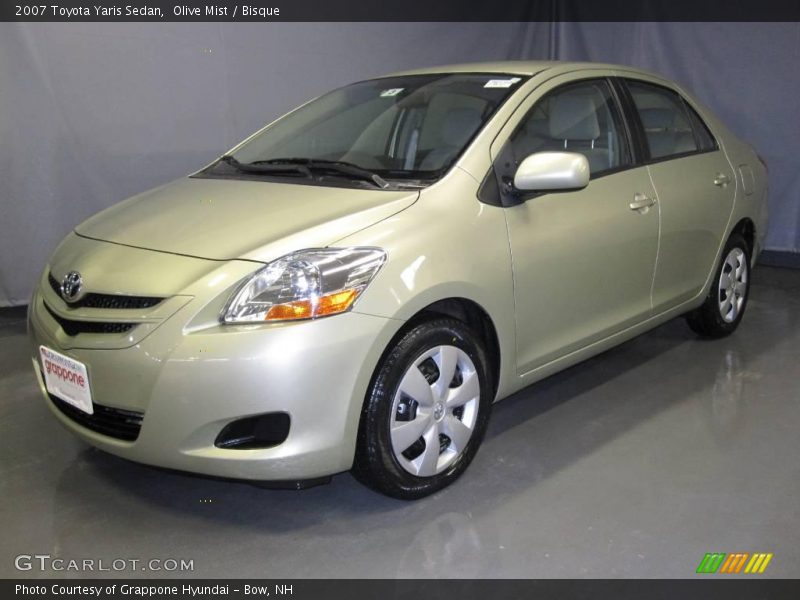 Olive Mist / Bisque 2007 Toyota Yaris Sedan