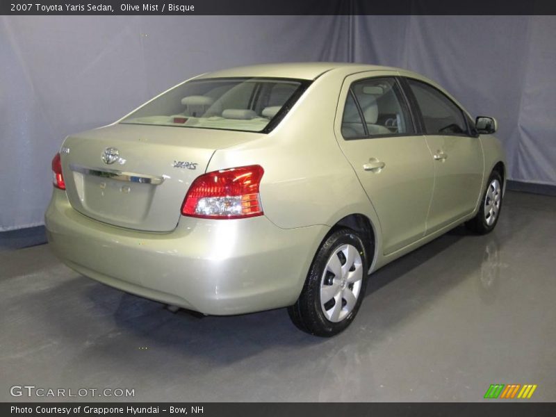Olive Mist / Bisque 2007 Toyota Yaris Sedan