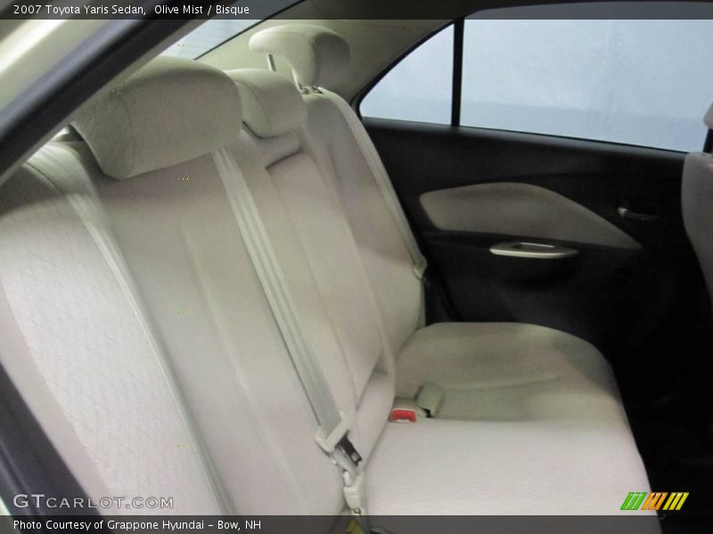 Olive Mist / Bisque 2007 Toyota Yaris Sedan