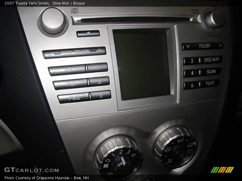 Olive Mist / Bisque 2007 Toyota Yaris Sedan