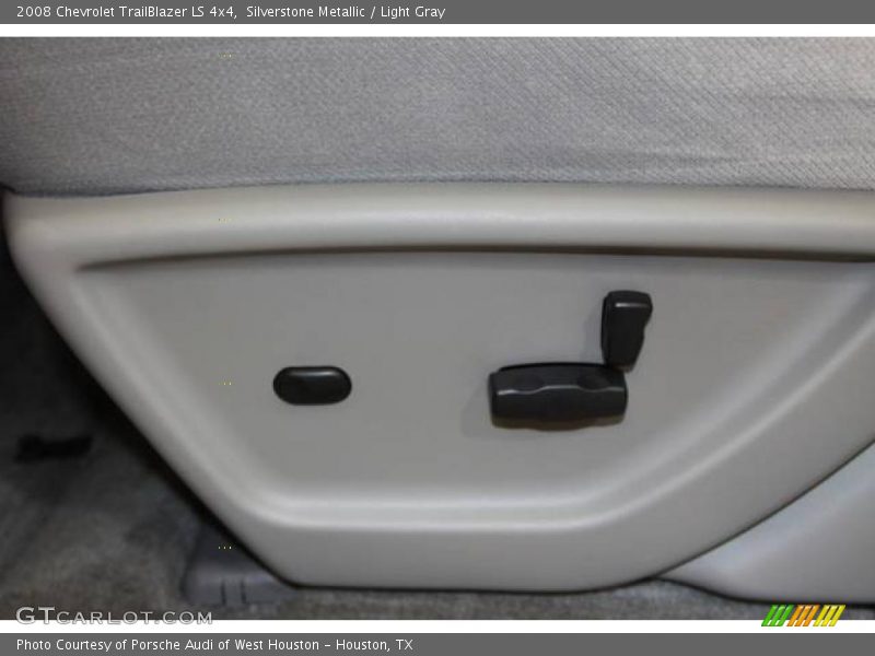 Silverstone Metallic / Light Gray 2008 Chevrolet TrailBlazer LS 4x4