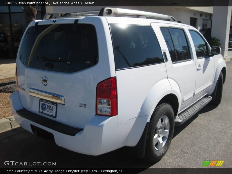 Avalanche White / Desert 2006 Nissan Pathfinder SE