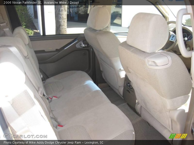 Avalanche White / Desert 2006 Nissan Pathfinder SE