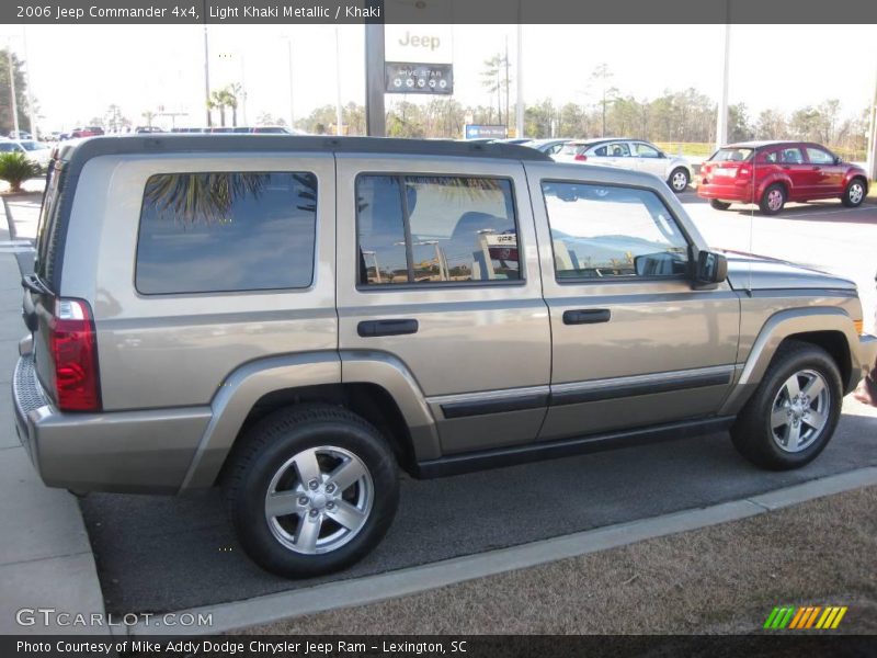 Light Khaki Metallic / Khaki 2006 Jeep Commander 4x4
