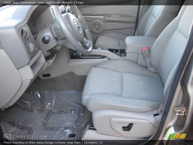 Light Khaki Metallic / Khaki 2006 Jeep Commander 4x4