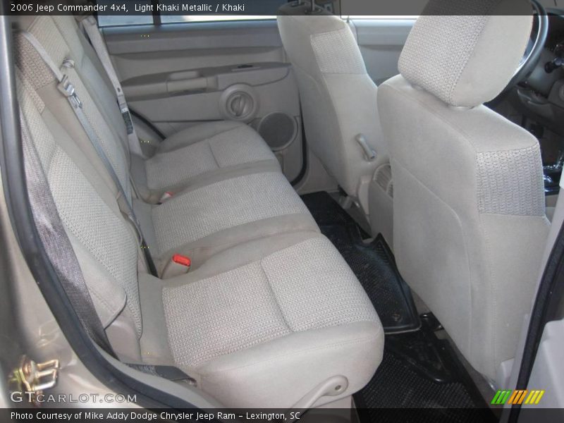 Light Khaki Metallic / Khaki 2006 Jeep Commander 4x4