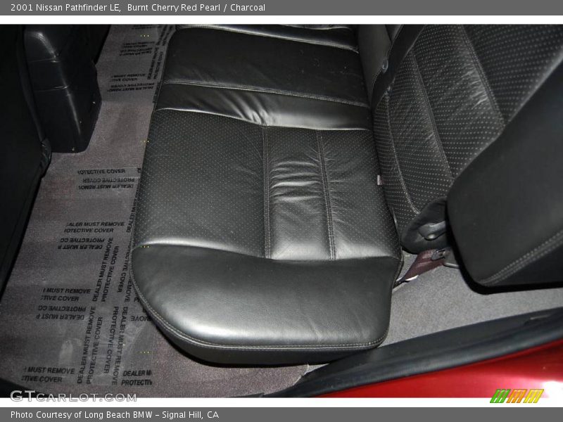 Burnt Cherry Red Pearl / Charcoal 2001 Nissan Pathfinder LE
