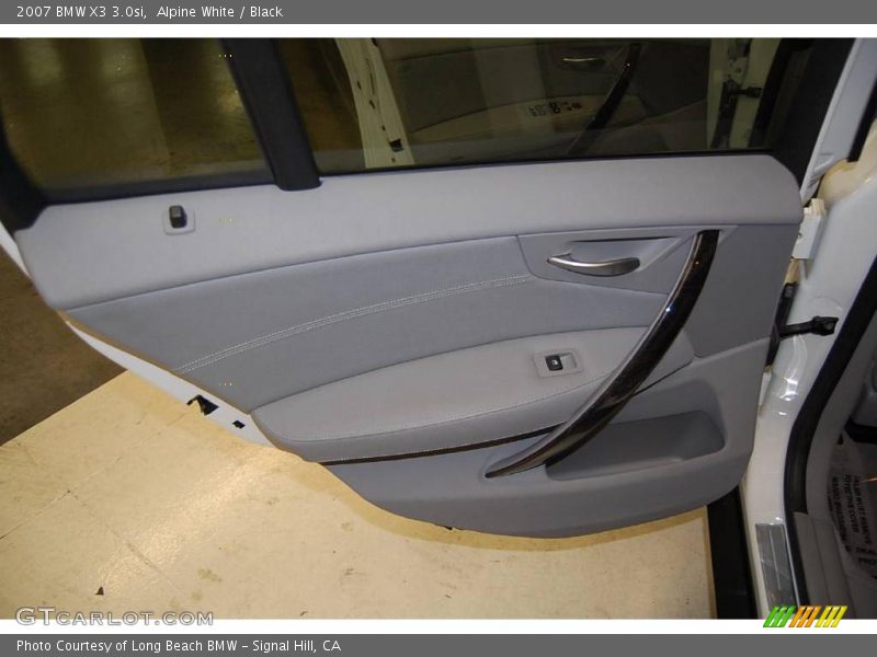 Alpine White / Black 2007 BMW X3 3.0si