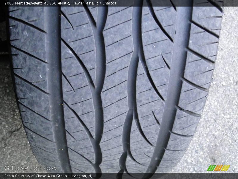 Pewter Metallic / Charcoal 2005 Mercedes-Benz ML 350 4Matic