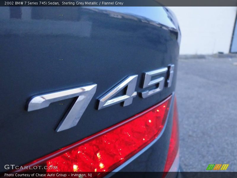 Sterling Grey Metallic / Flannel Grey 2002 BMW 7 Series 745i Sedan