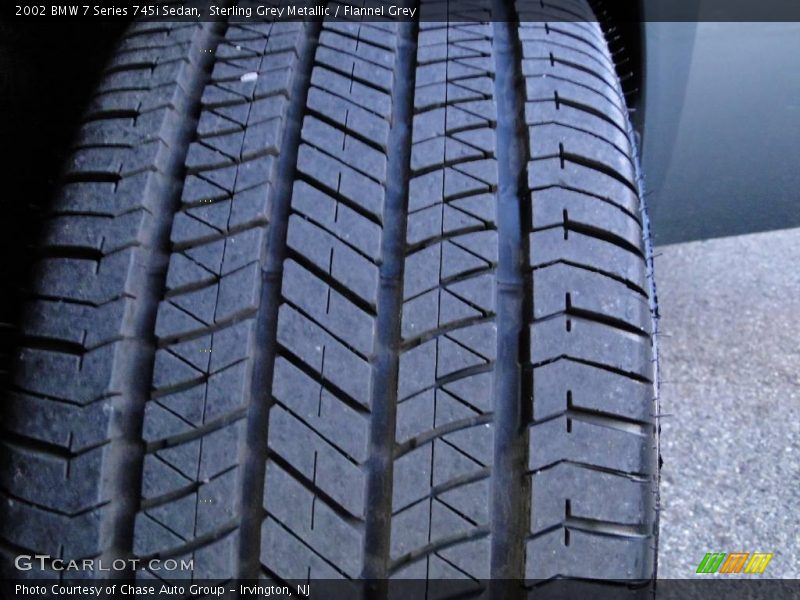 Sterling Grey Metallic / Flannel Grey 2002 BMW 7 Series 745i Sedan