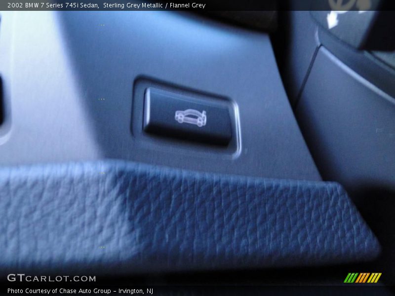 Sterling Grey Metallic / Flannel Grey 2002 BMW 7 Series 745i Sedan