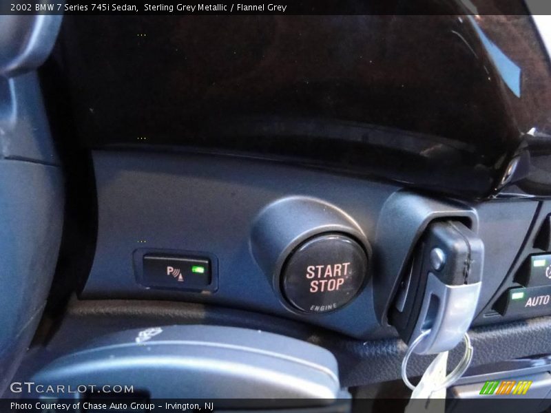 Sterling Grey Metallic / Flannel Grey 2002 BMW 7 Series 745i Sedan